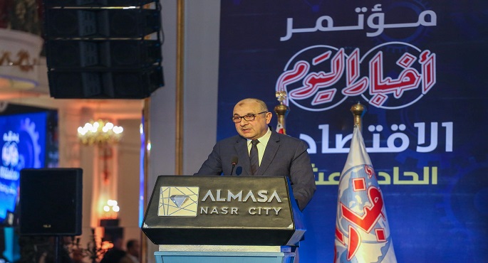 بالصور.. وزير قطاع الأعمال العام: نعمل على تحديث المصانع التابعة وإحياء صناعات وإدخال منتجات جديدة