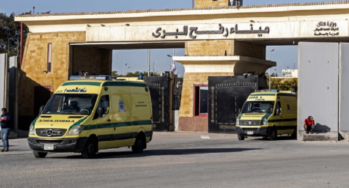 استمرار فتح ميناء رفح البرى لليوم الخامس عشر على التوالى