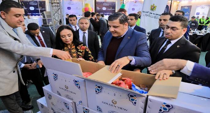 وزيرة التضامن تتفقد مراكز توزيع طعام في الوراق .. وتعلن مبادرة”بيوت المحروسة “