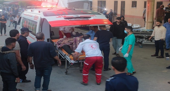 الصليب الأحمر: أقل من نصف عربات الإسعاف التابعة للهلال الأحمر الفلسطينى تعمل فى غزة