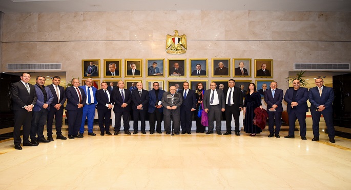 بالصور.. وزير الخارجية يلتقى مسئولى الهيئات الإعلامية الوطنية وكبار الصحفيين والإعلاميين