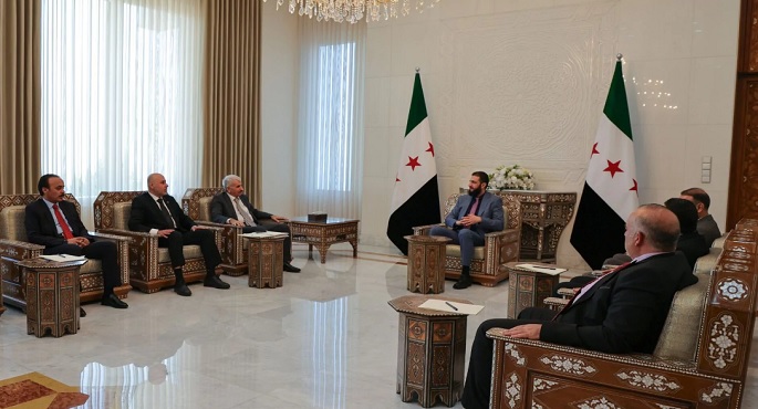 الشرع: احتمالات اندلاع حرب أهلة كانت كبيرة وسنحاسب مرتكبى أحداث الساحل