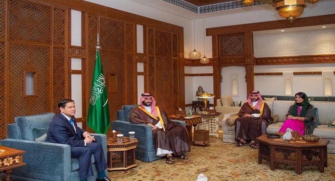 وزير الخارجية الأمريكى: تحدثت مع ولى العهد السعودى بشكل مطول عن سبل تعزيز مصالحنا المشتركة