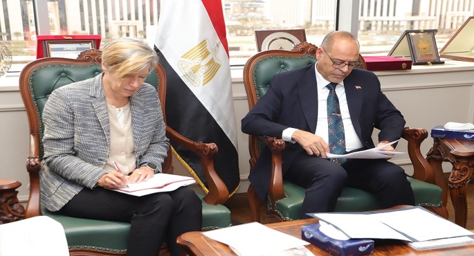 وزير العمل يستعرض أهداف مشروع الدخول إلى سوق العمل لتوفير وظائف لائقة للشباب