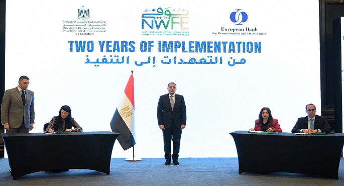 بالفيديو.. رئيس الوزراء يشهد مراسم توقيع عدد من الاتفاقيات بين الحكومة وشركات القطاع الخاص