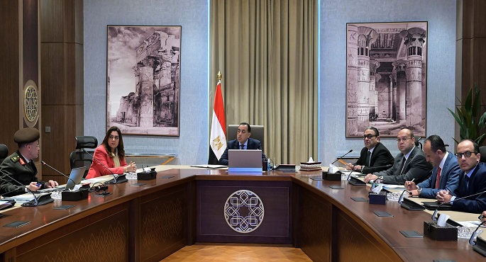 رئيس الوزراء يُتابع الموقف التنفيذى لمشروع امتداد محور الفريق كمال عامر