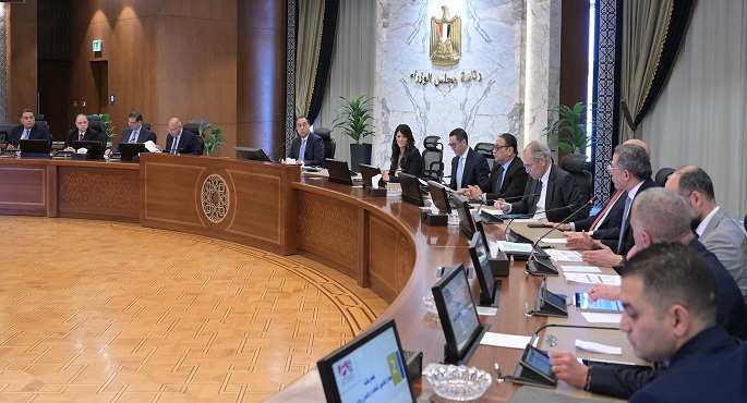 رئيس الوزراء: الدولة داعمة للقطاعات لزيادة الصادرات وسنعمل على تذليل أى معوقات