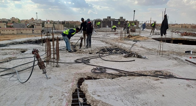 وزير الإسكان يُصدر قرارين لإزالة تعديات ومخالفات بناء بالعبور الجديدة