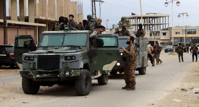 مع تجاوز ضحاياها الألف قتيل فى ثلاثة أيام تجدد الاشتباكات بين الأمن السورى وفلول الأسد بريف اللاذقية