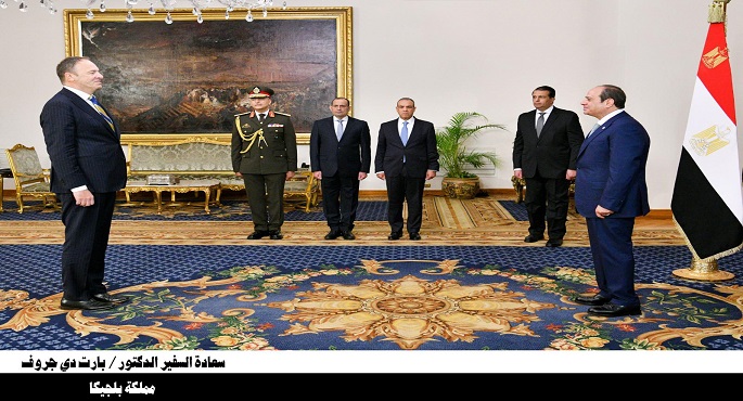 بالصور .. الرئيس السيسى يتسلم أوراق اعتماد ثلاثة وعشرين سفيرًا جديدًا