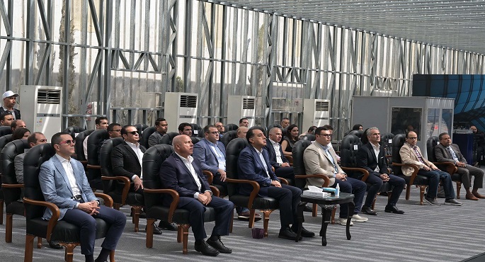 فى مستهل جولته بالعاشر من رمضان.. مدبولى: الدولة تسعى لاتخاذ إجراءات لتحسين دور القطاع الخاص