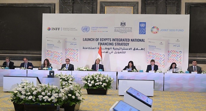 مدبولى يؤكد ضرورة أن يتشارك الجميع فى إيجاد حلول للقضايا الإنمائية المُلحة