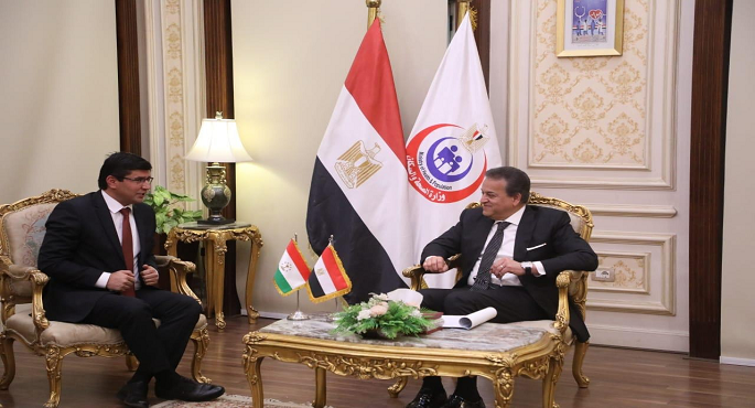 بالصور.. وزير الصحة يبحث مع سفير طاجيكستان تعزيز التعاون الصحى وتوسيع الشراكة الدوائية