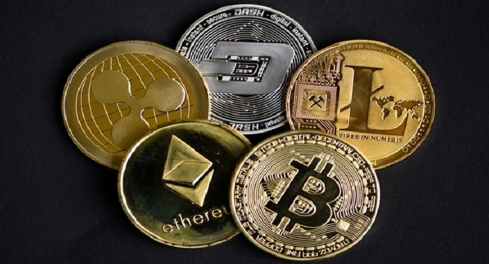 انخفاض قيمة العملات المشفرة مع تهديدات ترامب بفرض رسوم جمركية على الأسواق