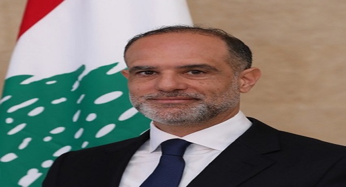 وزير النقل اللبنانى: إجراءات صارمة في مطار بيروت لحماية المسافرين