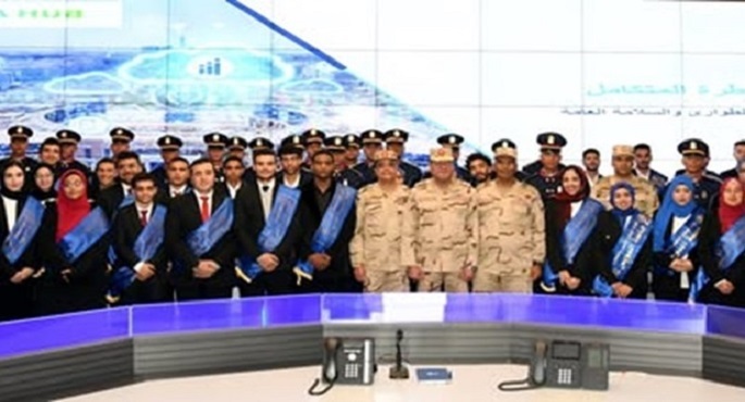 القوات المسلحة تنظم زيارة لمركز الشبكة الوطنية للطوارئ بمقر القيادة الإستراتيجية