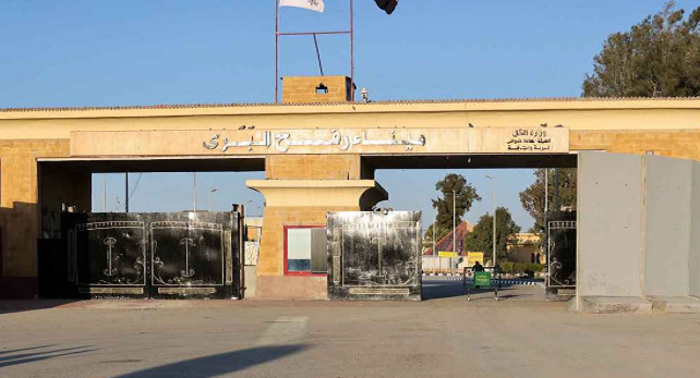 لليوم الـ13 على التوالى .. فتح ميناء رفح من الجانب المصرى