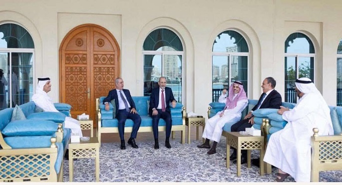 وزراء خارجية مصر والسعودية والأردن وقطر والإمارات يجتمعون فى الدوحة لبحث مخرجات القمة العربية
