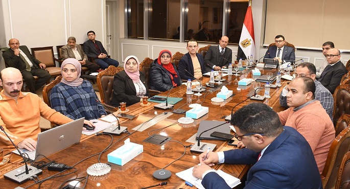 وزير الإسكان يتابع سير العمل بمشروع حدائق “تلال الفسطاط”