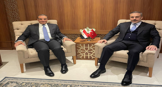 وزير الخارجية والهجرة يبحث مع نظيره التركى آخر المستجدات فى قطاع غزة