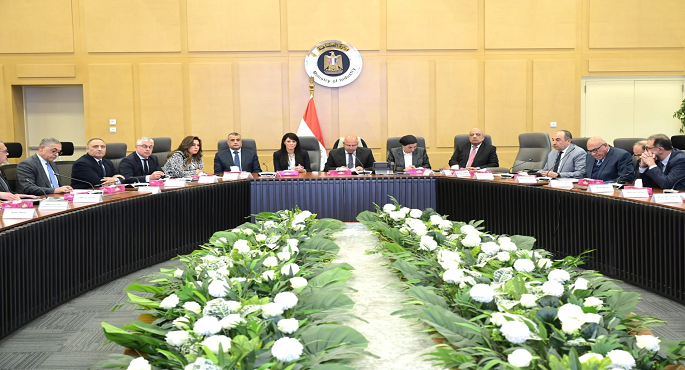 وزير الصناعة يترأس الاجتماع التاسع عشر للمجموعة الوزارية للتنمية الصناعية