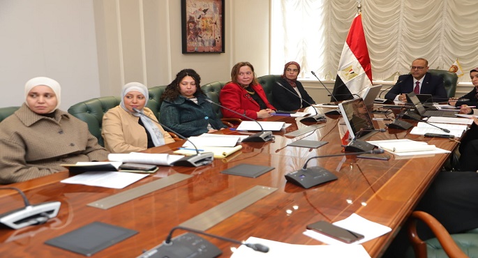 وزير العمل: نحرص على دفع المزيد من النساء إلى المناصب الإدارية والقيادية