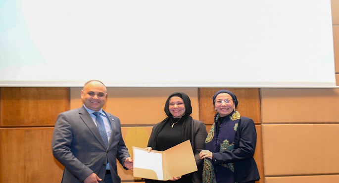 وزيرة البيئة تسلّم عقود تعيين المراقبين والباحثين البيئيين الجدد لدعم العمل البيئى بالمحميات الطبيعية