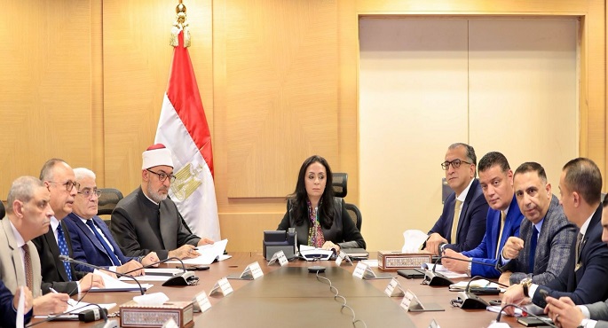 وزيرة التضامن تناقش استراتيجية عمل بنك ناصر خلال السنوات الثلاث القادمة