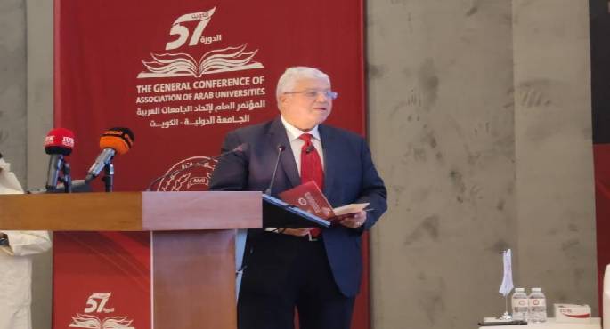 وزير التعليم العالى يشيد بتجربة بنك المعرفة المصرى فى مؤتمر اتحاد الجامعات العربية