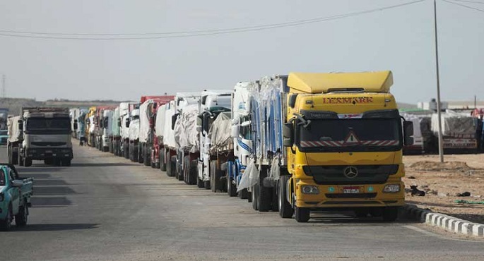 الأونروا: 3 آلاف شاحنة مساعدات جاهزة لدخول غزة عند فتح المعابر
