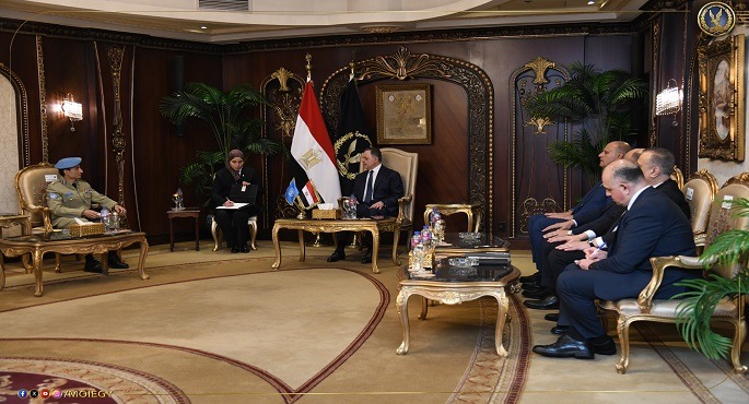 وزير الداخلية يبحث التعاون المشترك مع المستشار الشرطى للأمم المتحدة