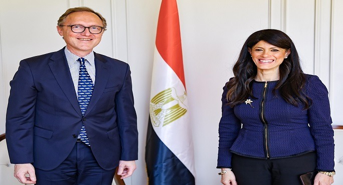 المشاط تبحث مع سفير دولة لاتفيا فى مصر تعزيز سبل التعاون المشترك