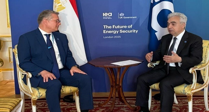وزير البترول يبحث مع مدير وكالة الطاقة الدولية تعزيز التعاون