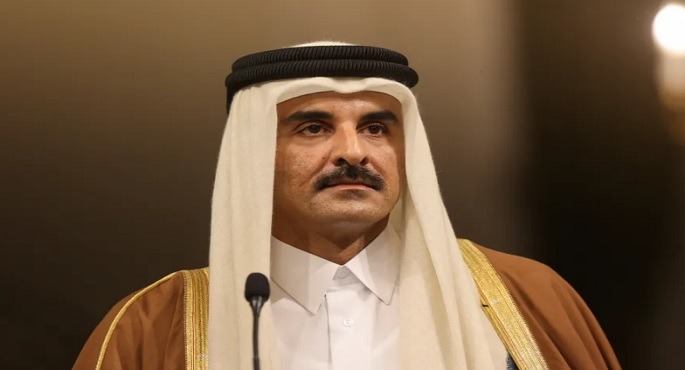 أمير قطر يصل إلى موسكو لعقد محادثات مع بوتين