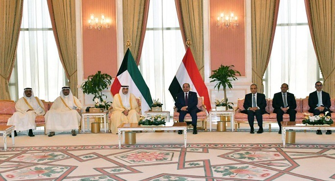 بالصور.. السيسى يلتقى رئيس مجلس الوزارء الكويتى بالإنابة ويؤكد حرص مصر المستمر على تعزيز التعاون بين البلدين