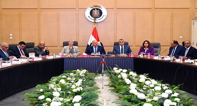 وزير الصناعة يترأس الاجتماع الـ 21 للمجموعة الوزارية للتنمية الصناعية