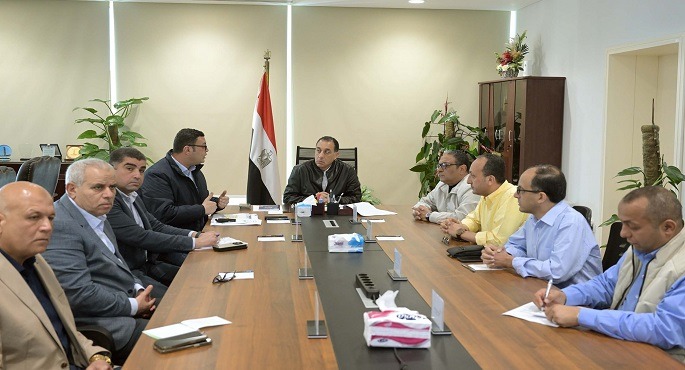 رئيس الوزراء يعقد اجتماعاً لاستعراض موقف تنفيذ المشروعات التنموية بالعلمين الجديدة والساحل الشمالى الغربى