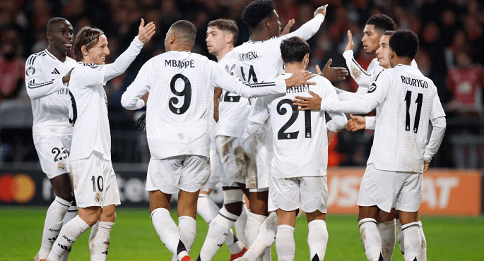 ريال مدريد يواجه فالنسيا للابتعاد بصدارة الدورى الإسبانى قبل قمة ليفربول