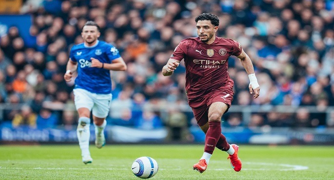 مانشستر سيتى يعزز فرص التأهل لدورى الأبطال بفوز ثمين على إيفرتون 2-0