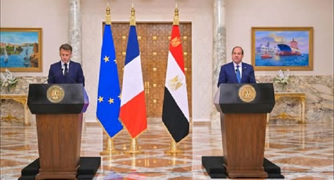بالفيديو .. فى مؤتمر صحفى مع ماكرون .. السيسى يؤكد  ضرورة العودة لاتفاق وقف إطلاق النار فى قطاع غزة