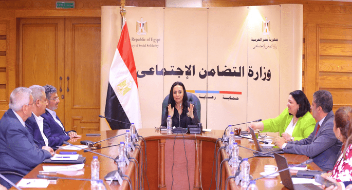 وزيرة التضامن الاجتماعي تترأس اجتماعا لمجلس إدارة صندوق دعم الصناعات الريفية والبيئية