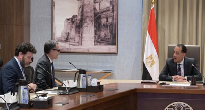 بالصور.. رئيس الوزراء يعرب عن تطلعه لدعم جهود واستثمارات شركة أمازون في مصر