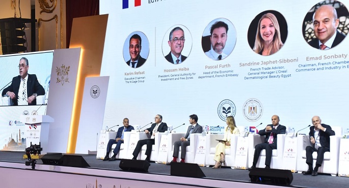 بالصور.. انطلاق فعاليات منتدى الأعمال المصرى الفرنسى