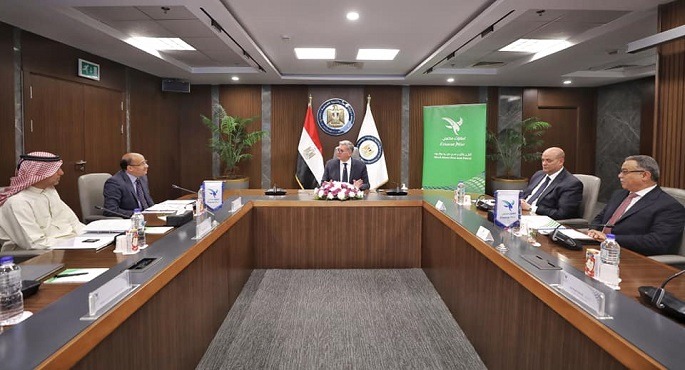 بالصور.. وزير البترول: هناك شراكة ناجحة مع شركة إمارات مصر