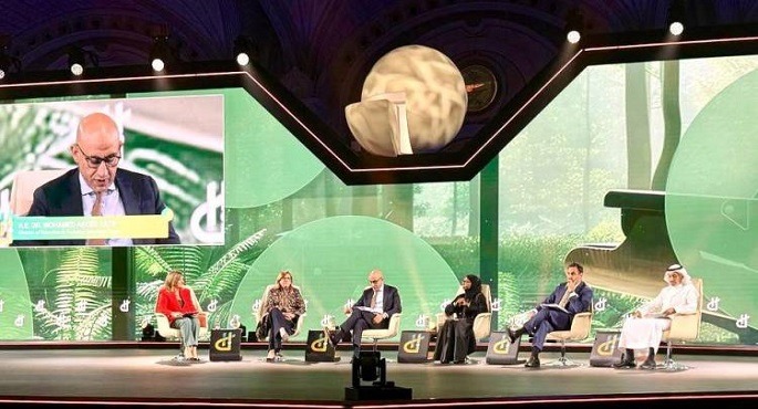 وزير التربية والتعليم يؤكد على أهمية بناء منظومة تعليمية مرنة ومترابطة ترتكز على التعليم الأساسى