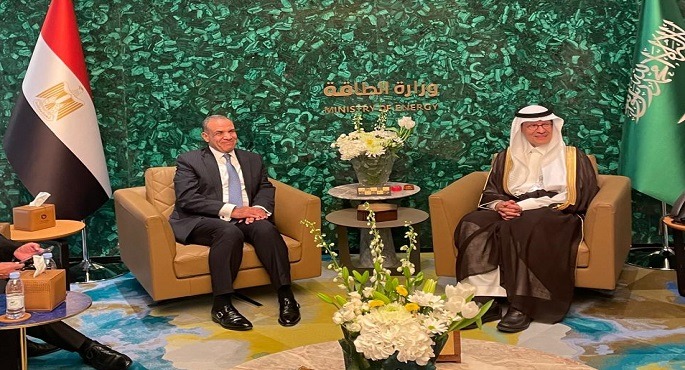 وزير الخارجية يؤكد تطلع مصر لإطلاق المزيد من الشراكات الاستراتيجية مع السعودية فى قطاعات النفط