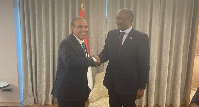 وزير الخارجية يلتقى مع رئيس مجلس السيادة الانتقالى السودانى على هامش أعمال منتدى أنطاليا الدبلوماسى