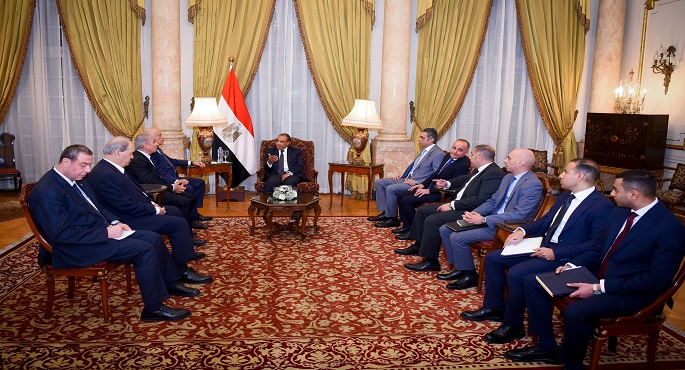 وزير الخارجية يؤكد رفض المحاولات الإسرائيلية لتقويض وحدة الأراضي الفلسطينية وفصل غزة عن الضفة الغربية