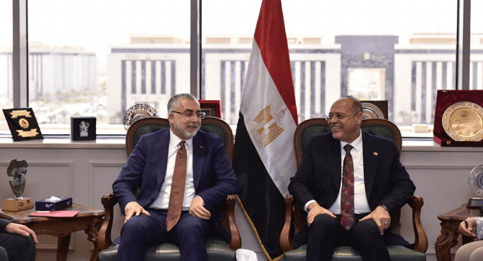 وزير العمل يبحث مع نظيره التركي الملفات ذات الاهتمام المُشترك