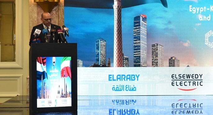 بالصور.. وزير العمل: مصر تمتلك ثروة هائلة من الكوادر البشرية المُؤهلة والمُدرّبة فى كافة التخصصات